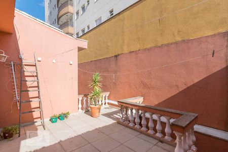 Casa à venda com 270m², 3 quartos e 4 vagasTerraço
