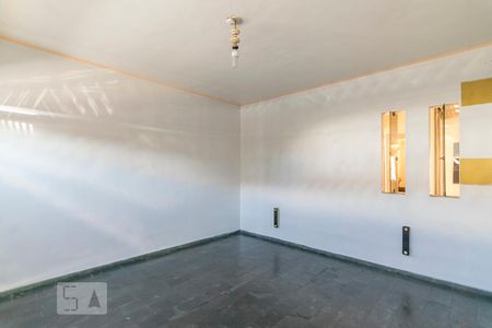 Casa à venda com 270m², 3 quartos e 4 vagasGaragem