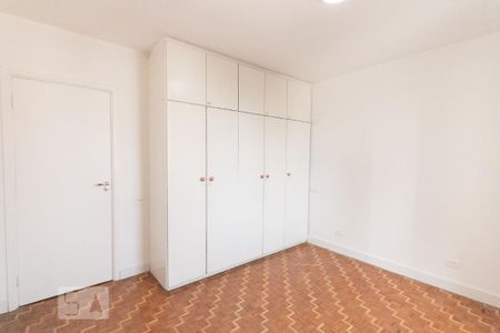 Apartamento para alugar com 117m², 3 quartos e 1 vagaSuíte 