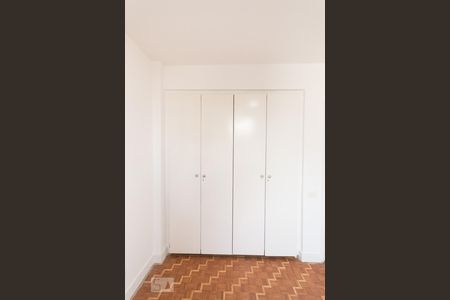 Quarto 1 de apartamento para alugar com 3 quartos, 117m² em Vila Mariana, São Paulo