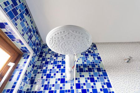 Banheiro social de casa para alugar com 2 quartos, 78m² em Jabaquara, São Paulo