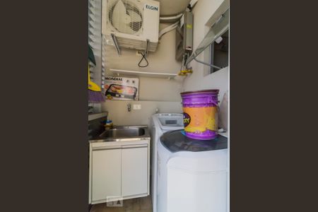 Lavanderia de kitnet/studio para alugar com 1 quarto, 38m² em Vila Augusta, Guarulhos