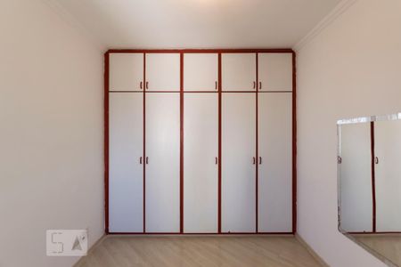 Quarto 2 (Armários) de apartamento para alugar com 2 quartos, 62m² em Vila da Saúde, São Paulo