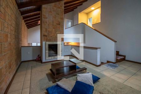 Casa à venda com 242m², 4 quartos e 2 vagasSala 3