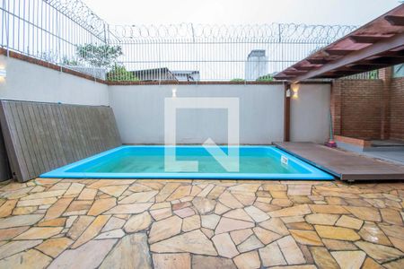 Casa à venda com 242m², 4 quartos e 2 vagasQuintal