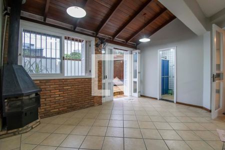 Casa à venda com 242m², 4 quartos e 2 vagasSala 2