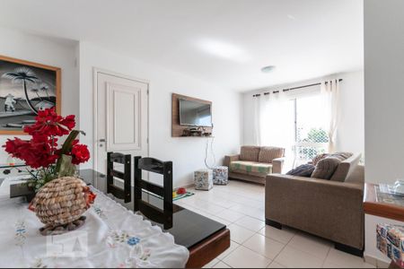 Apartamento para alugar com 68m², 3 quartos e 2 vagasSala