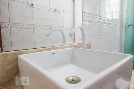 Banheiro de casa para alugar com 1 quarto, 45m² em Jardim Clímax, São Paulo