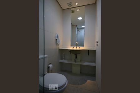 Banheiro de apartamento para alugar com 3 quartos, 85m² em Pinheiros, São Paulo
