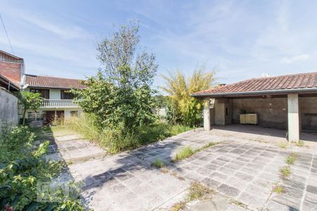 Casa à venda com 180m², 4 quartos e 2 vagas Casa à venda com 180m², 4 quartos e 2 vagasÁrea externa
