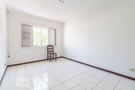 Casa à venda com 180m², 4 quartos e 2 vagas Casa à venda com 180m², 4 quartos e 2 vagasQuarto 1