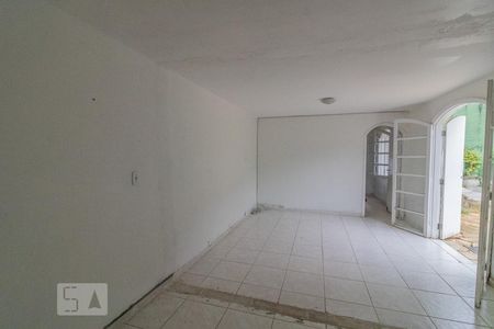 Casa à venda com 500m², 3 quartos e 5 vagasEdícula