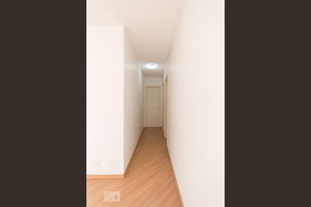 Sala de apartamento para alugar com 2 quartos, 50m² em Vila Firmiano Pinto, São Paulo