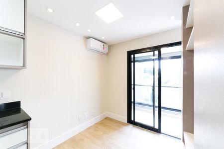 Sala de apartamento para alugar com 1 quarto, 39m² em Campo Belo, São Paulo