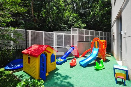 Apartamento à venda com 100m², 2 quartos e 2 vagasPlayground