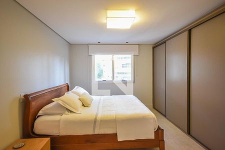 Apartamento à venda com 100m², 2 quartos e 2 vagasSuíte 