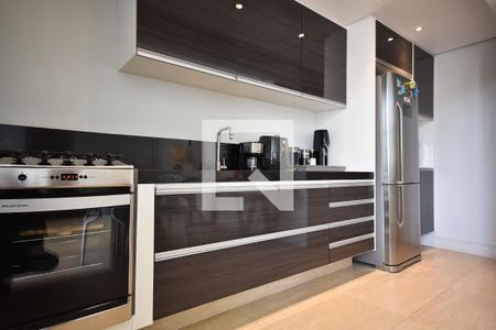 Apartamento à venda com 100m², 2 quartos e 2 vagasCozinha