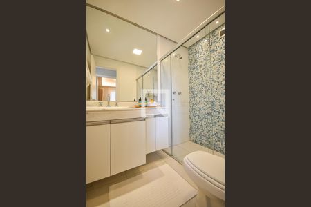 Apartamento à venda com 100m², 2 quartos e 2 vagasBanheiro