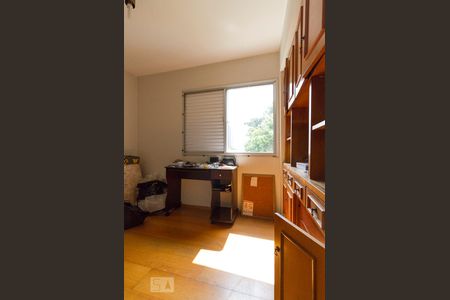 Quarto 2  de apartamento para alugar com 3 quartos, 75m² em Vila Gomes Cardim, São Paulo