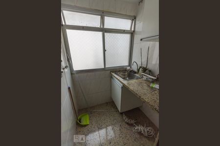Apartamento para alugar com 67m², 3 quartos e 1 vagaCozinha e Área de Serviço