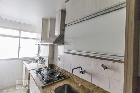 Apartamento para alugar com 67m², 3 quartos e 1 vagaCozinha e Área de Serviço Armário