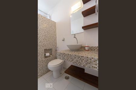 Apartamento para alugar com 78m², 2 quartos e sem vaga Apartamento para alugar com 78m², 2 quartos e sem vagaBanheiro