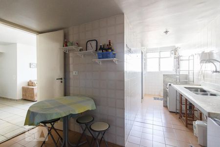 Apartamento à venda com 89m², 2 quartos e 1 vagaCozinha