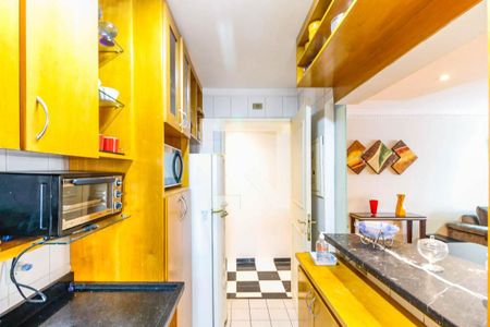 Apartamento para alugar com 75m², 2 quartos e 1 vaga Apartamento para alugar com 75m², 2 quartos e 1 vagaCozinha