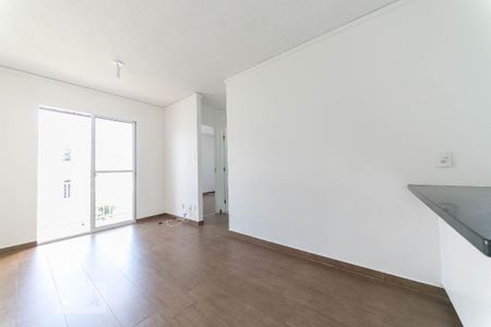 Sala de apartamento para alugar com 2 quartos, 44m² em Vila Marieta, Campinas