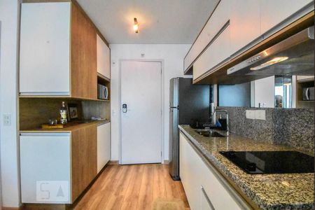 Cozinha de kitnet/studio para alugar com 1 quarto, 34m² em Jardim Aeroporto, São Paulo