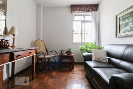 Apartamento à venda com 140m², 4 quartos e 2 vagasQuarto