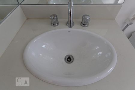 Apartamento à venda com 130m², 3 quartos e 1 vagaSuíte