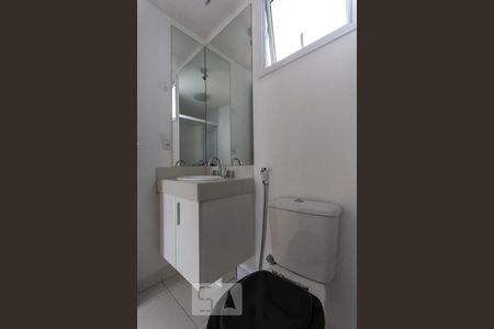 Banheiro de apartamento à venda com 3 quartos, 130m² em Butantã, São Paulo