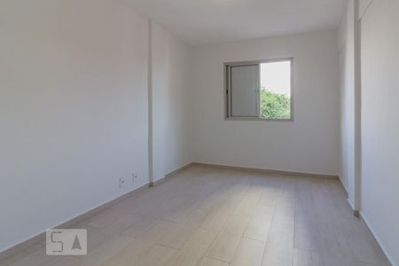 Quarto 01 de apartamento para alugar com 2 quartos, 79m² em Vila Valparaíso, Santo André