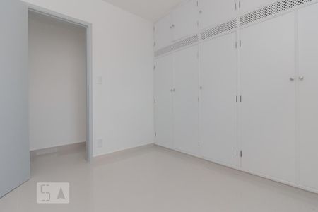 Apartamento para alugar com 93m², 2 quartos e 1 vaga Apartamento para alugar com 93m², 2 quartos e 1 vagaQuarto 2