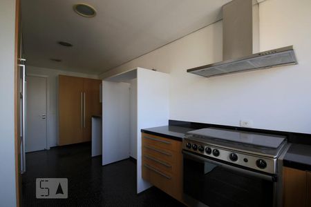 Apartamento à venda com 215m², 3 quartos e 4 vagas Apartamento à venda com 215m², 3 quartos e 4 vagasCozinha