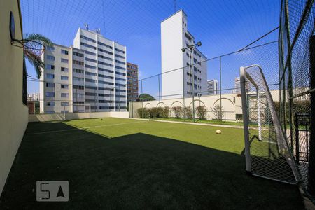 Apartamento à venda com 215m², 3 quartos e 4 vagas Apartamento à venda com 215m², 3 quartos e 4 vagasQuadra