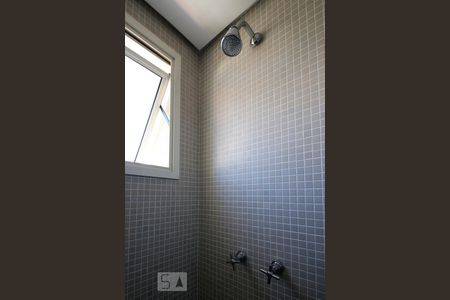 Apartamento à venda com 215m², 3 quartos e 4 vagas Apartamento à venda com 215m², 3 quartos e 4 vagasBanheiro Suite 1