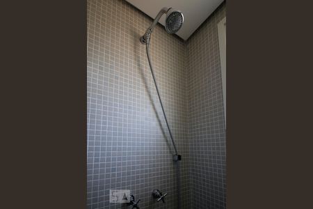 Apartamento à venda com 215m², 3 quartos e 4 vagas Apartamento à venda com 215m², 3 quartos e 4 vagasBanheiro Suite 2