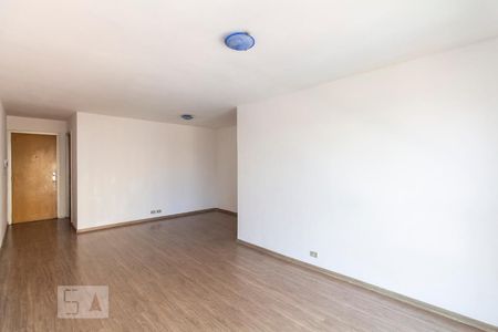 Sala de apartamento para alugar com 3 quartos, 80m² em Vila Campestre, São Paulo