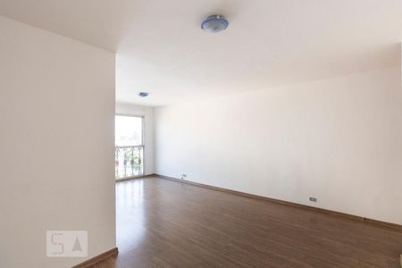 Sala de apartamento para alugar com 3 quartos, 80m² em Vila Campestre, São Paulo