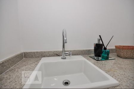 Apartamento para alugar com 114m², 2 quartos e 1 vagaLavabo