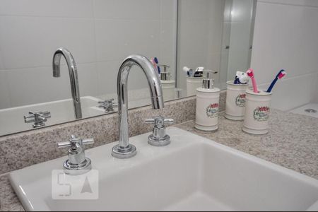 Apartamento para alugar com 114m², 2 quartos e 1 vagaSuíte 2 - Banheiro