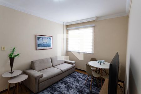 Apartamento para alugar com 69m², 1 quarto e 1 vagaSala