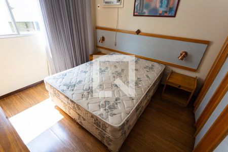 Apartamento à venda com 69m², 1 quarto e 1 vaga Apartamento à venda com 69m², 1 quarto e 1 vagaCama de Casal do Quarto