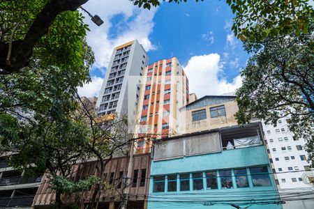 Apartamento à venda com 69m², 1 quarto e 1 vaga Apartamento à venda com 69m², 1 quarto e 1 vagaFachada