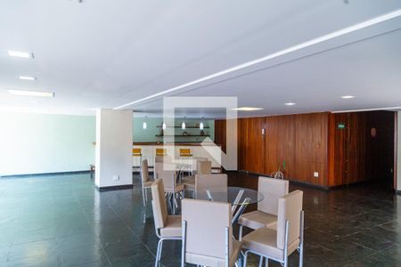 Apartamento à venda com 69m², 1 quarto e 1 vaga Apartamento à venda com 69m², 1 quarto e 1 vagaSalão de Festas