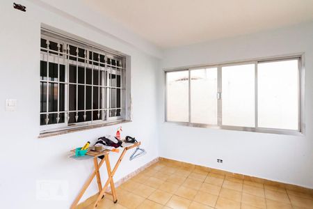 Extensão quarto 2 (casa 1)  de casa à venda com 5 quartos, 370m² em Vila Carrão, São Paulo