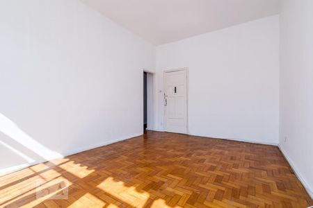 Sala de apartamento para alugar com 1 quarto, 70m² em Ramos, Rio de Janeiro