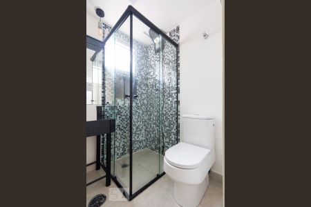 Banheiro social de apartamento para alugar com 2 quartos, 57m² em Vila Guarani (z Sul), São Paulo